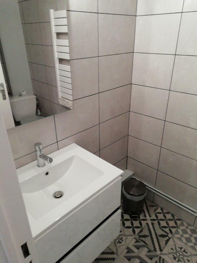 Appartement De La Place ดิเอป ภายนอก รูปภาพ